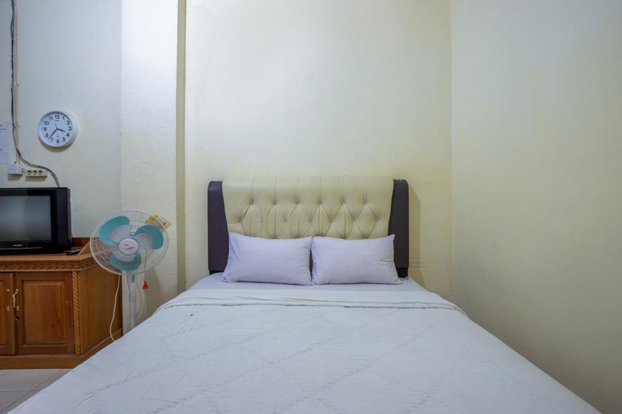 Hotel Jogja Букиттинги Экстерьер фото